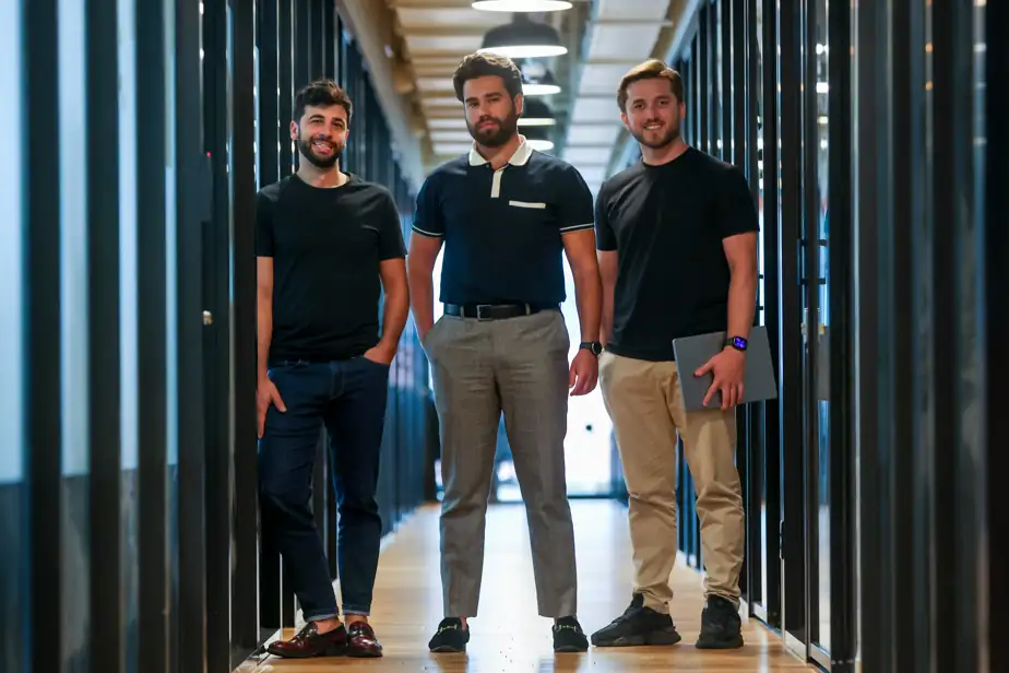 Walaw raises $1.5M to power its conversational agent